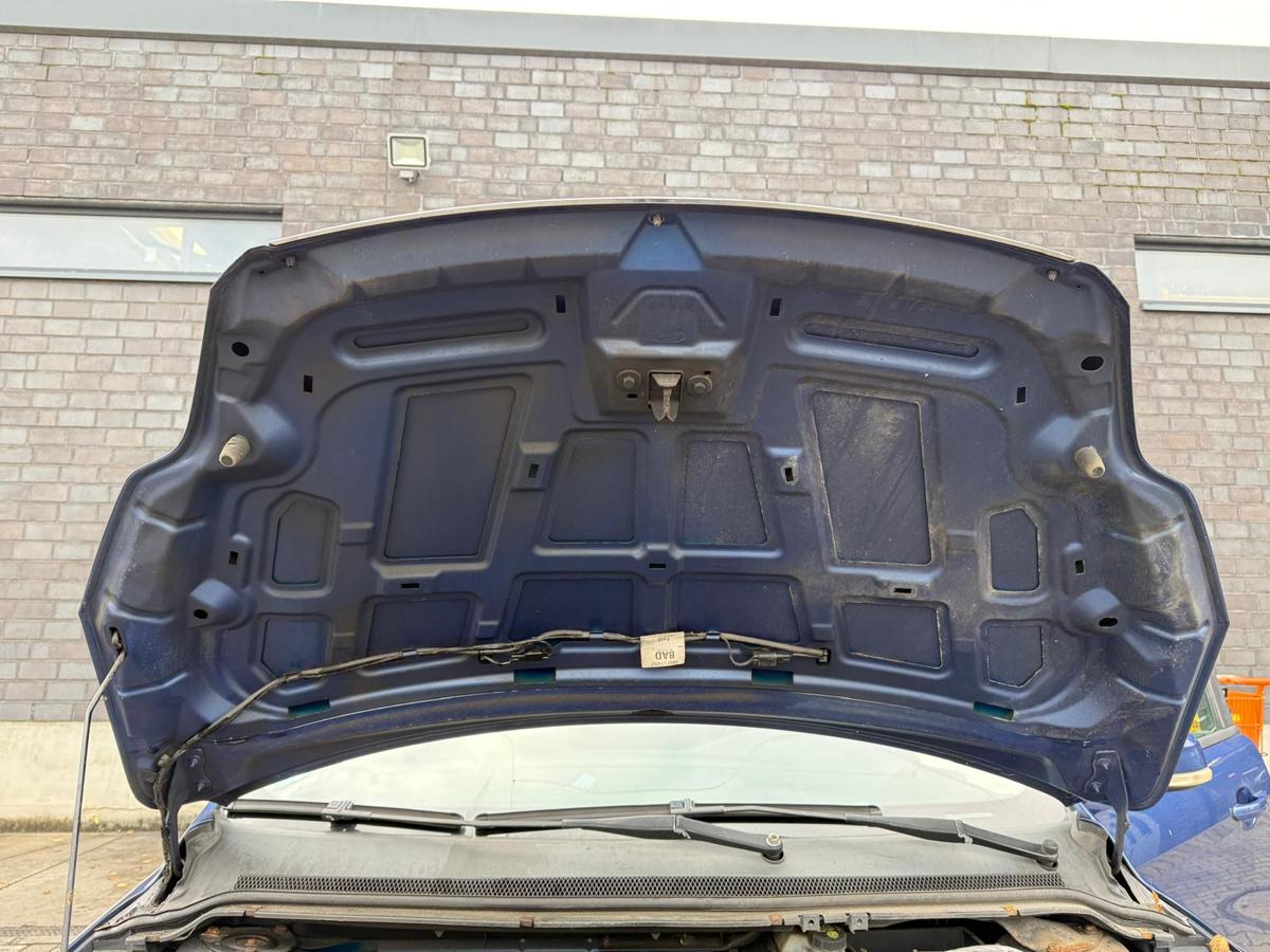 Ford Focus 2 DA3 original Motorhaube Burmablau Facelift BJ10